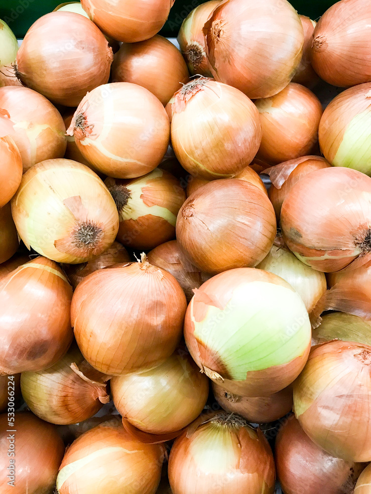 Bawang bombay or Onions are now hard to find in traditional Indonesian markets and are Bawang bombay or Onions are now hard to find in traditional Indonesian markets and are