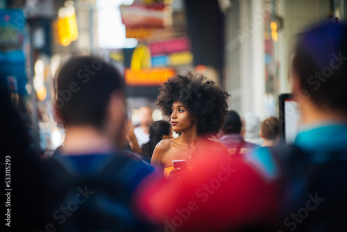 Beautiful afro-american woman walking in New York - Young black female adult tourist in Manhattan, USA © oneinchpunch