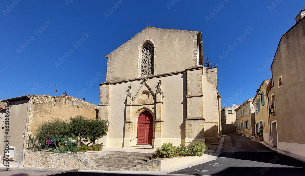 Village de Roquefort-des-Corbières, Aude, Languedoc, Occitanie, France. L'église Saint-Martin.