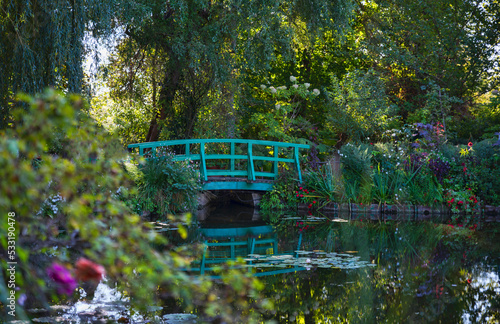 Fotobehang the pond in the garden of Monet in Giverny France