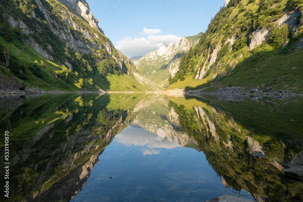 Fototapeta premium Morgenstimmung am Fälensee