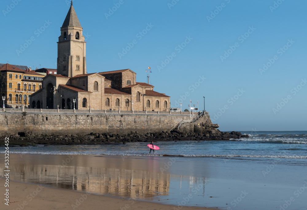 Cimadevilla. Church of San Lorenzo. Beach. Gijon. Asturias 