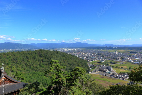 太郎坊宮からの東近江市の眺め
