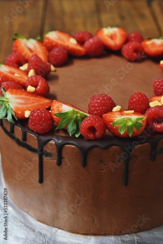Chocolate cake with raspberry and strawberry confit 