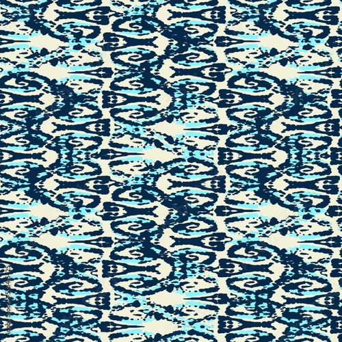 Ethnic Vector Pattern. Bohemian Peacock Print. Fashion Retro Art. Abstract Modern Batik. Geometric Ikat Seamless Design. Vintage Ornament. Rhombus Watercolor Background. 