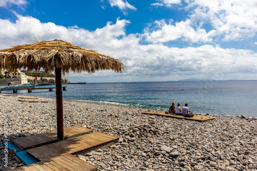 Urlaubsfeeling auf den wundersch  nen Atlantikinsel Madeira bei Santa Cruz - Portugal