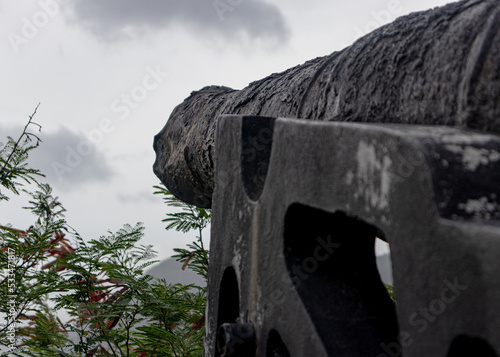 Dramatic Canon 1