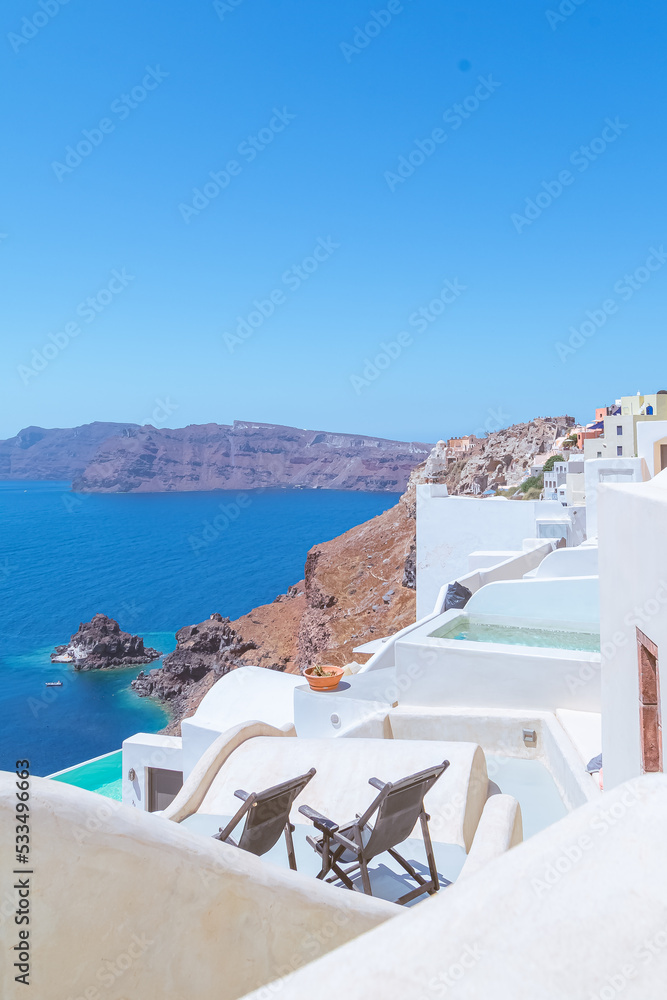 Fototapeta premium Vue de la Caldera de Santorin depuis le village de Oia, Grèce. 