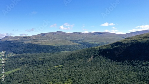 plateau et montagne au centre de la Norv  ge Hardangervidda