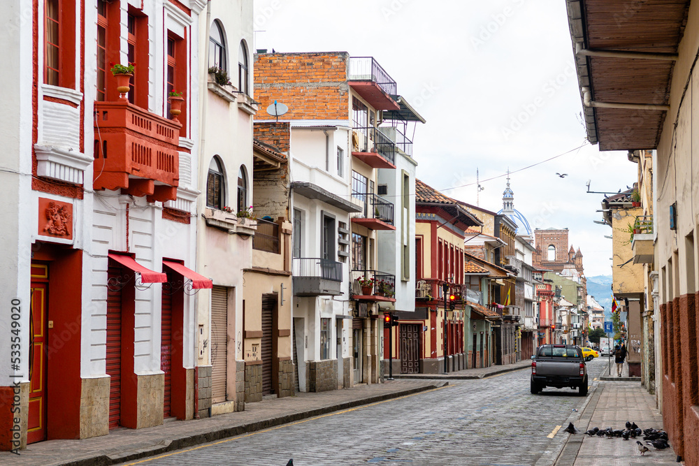 Fototapeta premium street view of cuenca old town, ecuador
