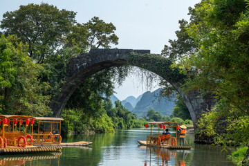 Leinwandbilder Guilin Fuli-Brücke in Yangshuo Guilin  © 哲 樊
