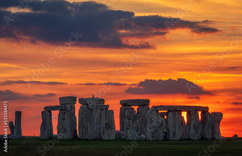 Photos Sunset Autumn Equinox at Stonehenge Salisbury Plain Wiltshire south west England