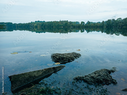 Kaarster See und Steine im Herbst photo