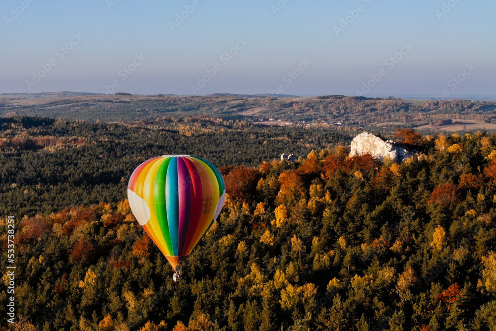 balon jesień las skały jura krakowsko-częstochowska góra zborów