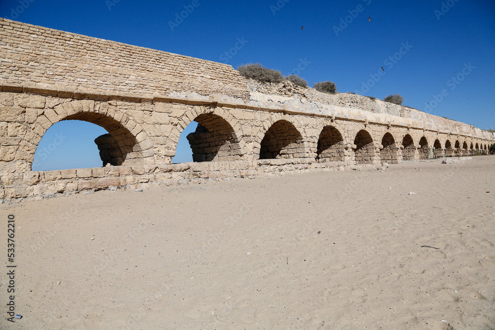 roman acquaduct