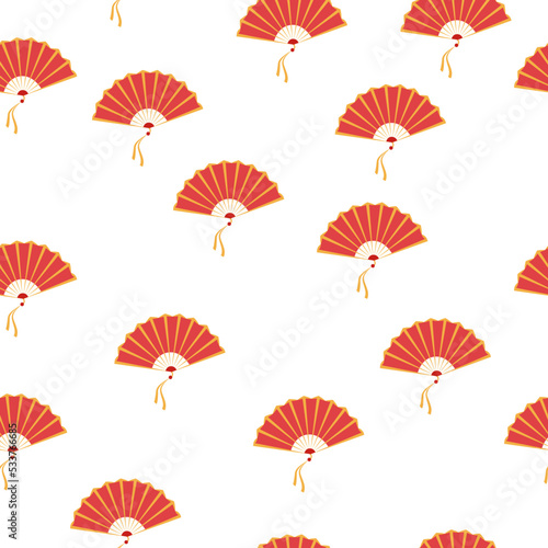 Asian hand fan. Traditional fan seamless pattern isolated on white background  paper folding pattern of fans