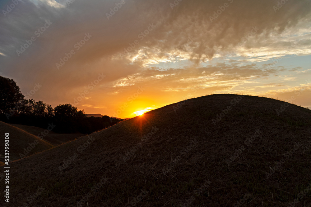 Sun Goes Behind Ancient Tomb Sun Goes Behind Ancient Tomb
