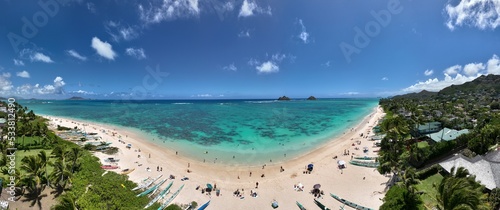 Fototapeta Naklejka Na Ścianę i Meble -  White Sand Beach of Banzai Beach on the North Shore of Oahu, Hawaii