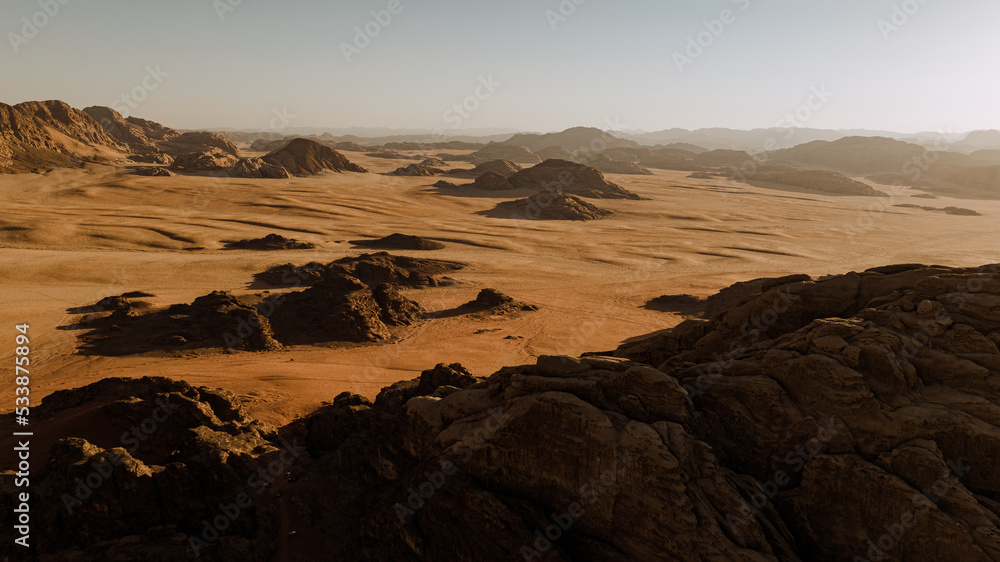 Obraz premium Aerial view of at in the desert