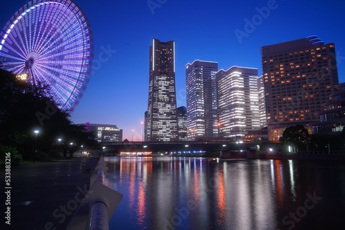 横浜みなとみらいの夜景