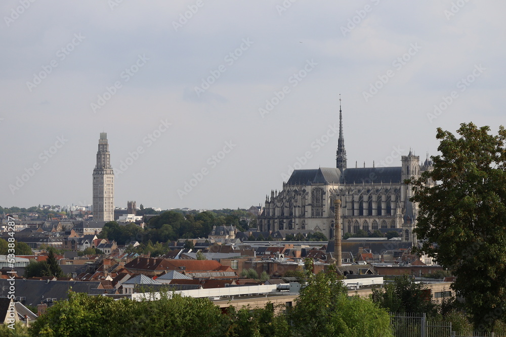 Fototapeta premium Vue d'ensemble de la ville, ville de Amiens, département de la Somme, France