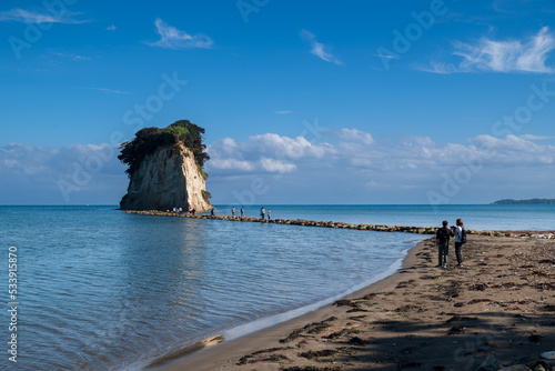 見附島