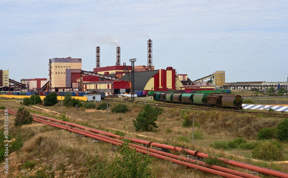 Factory producing potash products from extracted minerals Factory producing potash products from extracted minerals