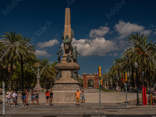 Arc de Triomf, Barcelona photo