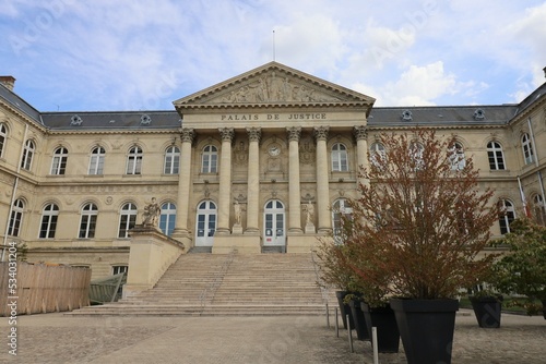 Le palais de justice  vue de l ext  rieur  ville de Amiens  d  partement de la Somme  France