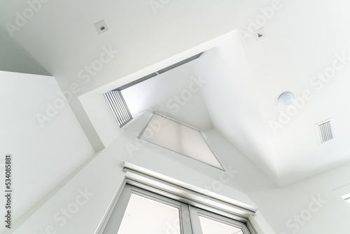 interior, room, empty, 3d, floor, hall, house, window, space, gallery, building, office, nobody, blank, indoor, new, inside, staircase, corridor, apartment, design, home, architecture, light, wall