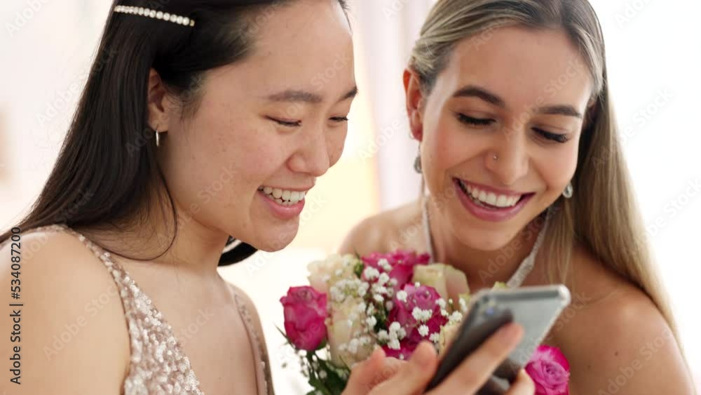 Wedding, phone and women on social media app reading notification, chat app and happy with digital gallery. Asian girl or bride friends on internet with smartphone to scroll and review online post Wedding, phone and women on social media app reading notification, chat app and happy with digital gallery. Asian girl or bride friends on internet with smartphone to scroll and review online post