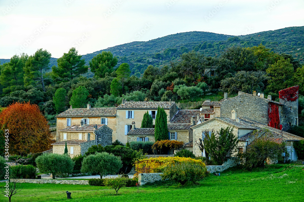 Lorumarin, Village of France