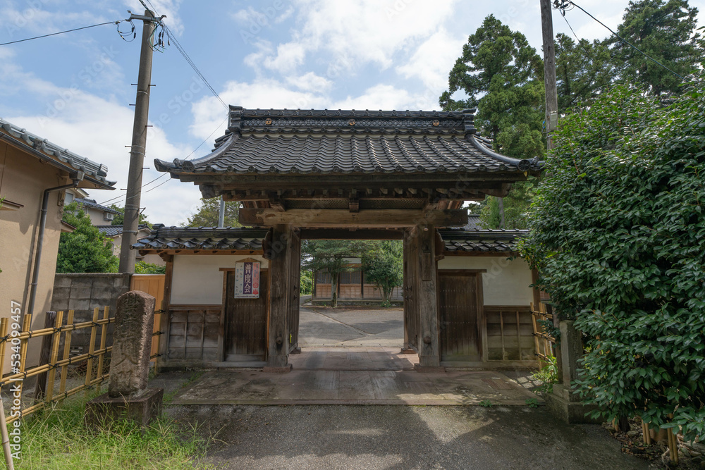 金沢市内の寺