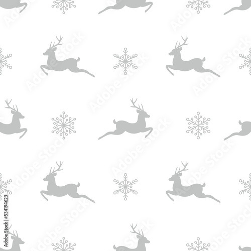 seamless winter pattern with silver grey snowflakes and deers with antlers. vector flat Christmas ornament on white background. winter reindeer texture. © Ne Mariya