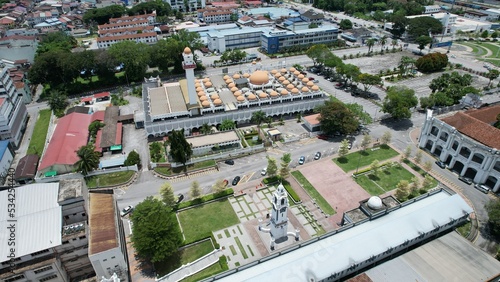 Fototapeta Naklejka Na Ścianę i Meble -  Ipoh, Malaysia - September 24, 2022: The Landmark Buildings and Tourist Attractions of Ipoh