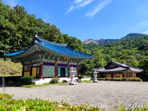 Temple nature