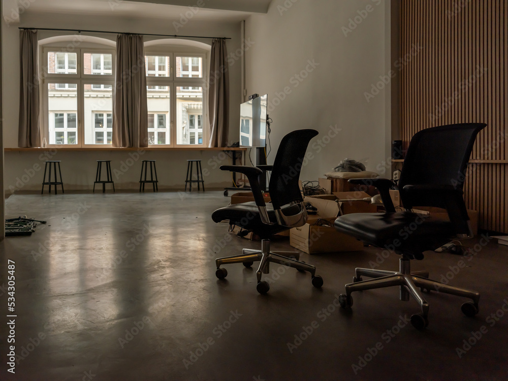 inside view of abandoned office because of high electricity and gas prices, closed down business room as town goes into recession. inside view of abandoned office because of high electricity and gas prices, closed down business room as town goes into recession.