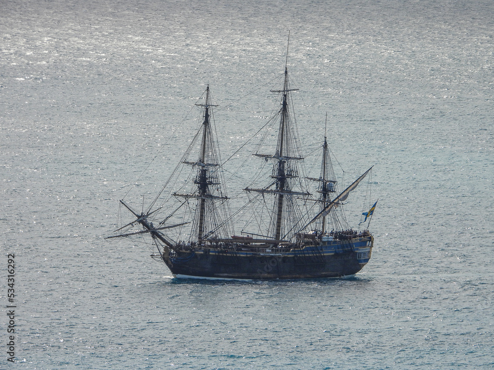 Arrivée dans le port Lympia à Nice du plus grand voilier en bois du monde. Le götheborg est un navire suédois qui a accosté quelques jours sur la Côte d'Azur