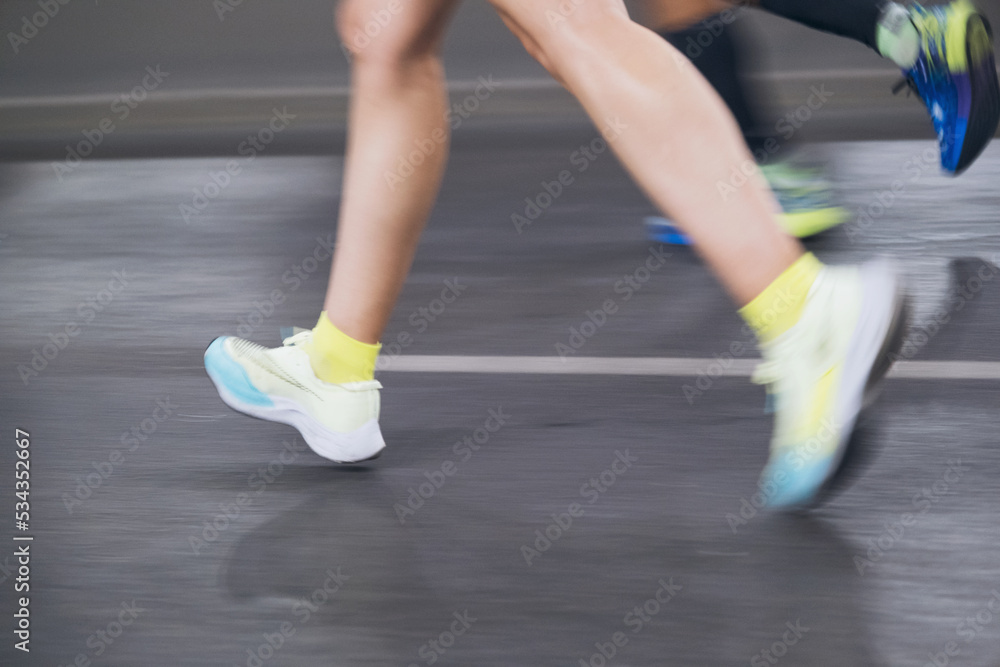Competitors running in the half marathon are running special for the 100th anniversary of Izmir's liberation. Competitors running in the half marathon are running special for the 100th anniversary of Izmir's liberation.