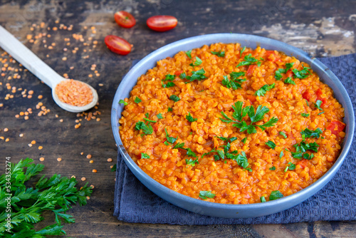 Lentils with tomatoes and peppers