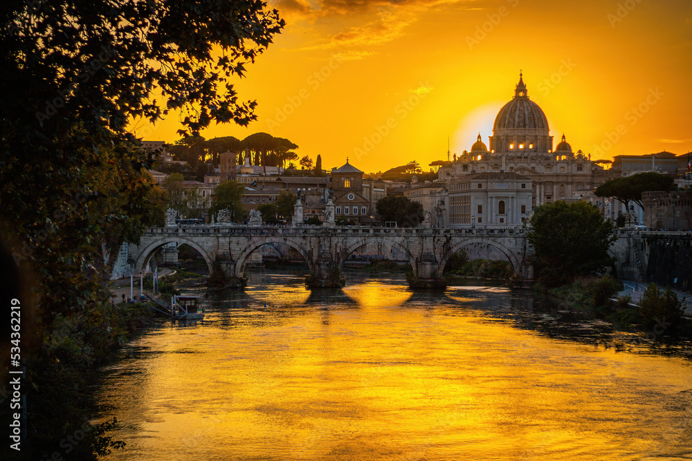 Obraz premium roma fiume tevere tramonto
