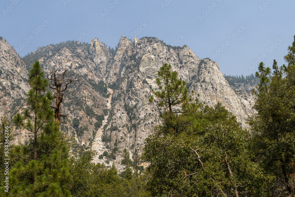 Mountains at King's Canyon National Park