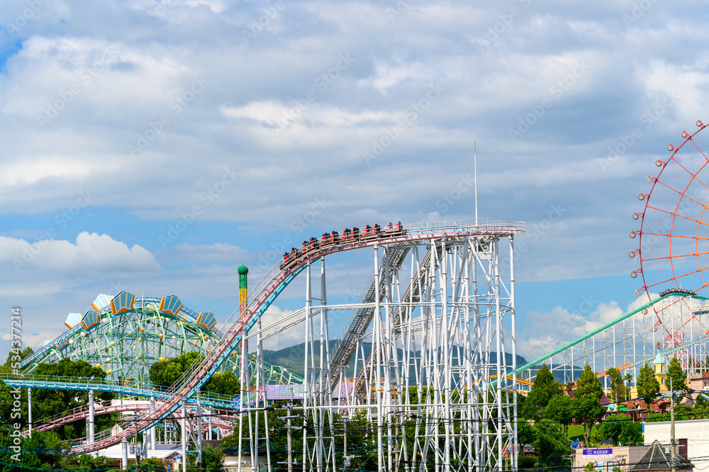 Foto de 遊園地・行楽地風景「ジェットコースター」三井グリーンランド Amusement park / resort scenery