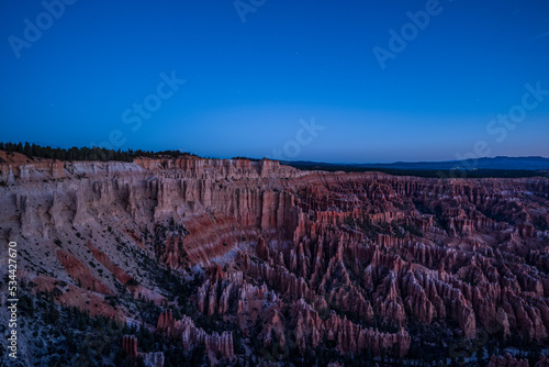 erstes licht am bryce canyon