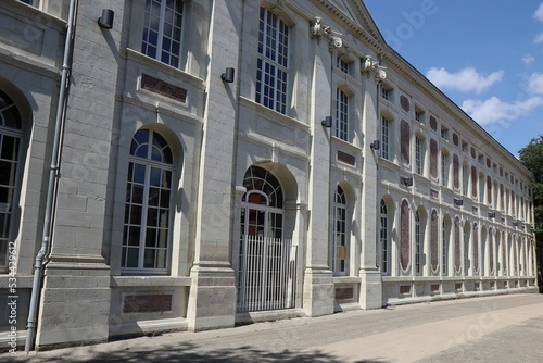 Bâtiment typique, vue de l'extérieur, ville de Amiens, département de la Somme, France