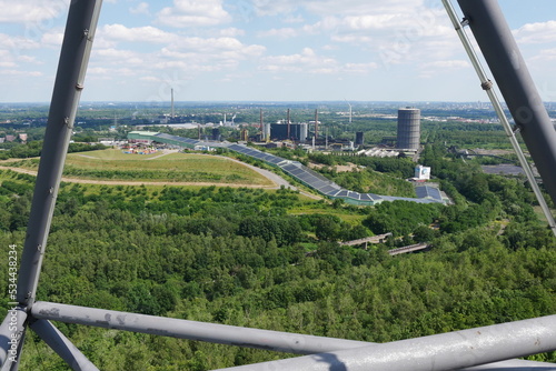 Haldenlandschaft mit Skihalle am Tetraeter Bottrop photo