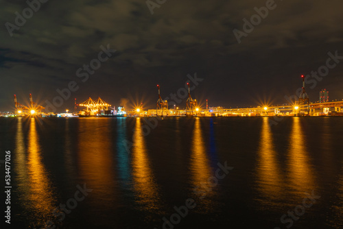 港大橋の夜景 © planas