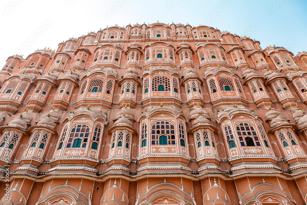 Exterior of the Hawa Mahal, Palace of Winds in Jaipur, Rajasthan, India, Asia