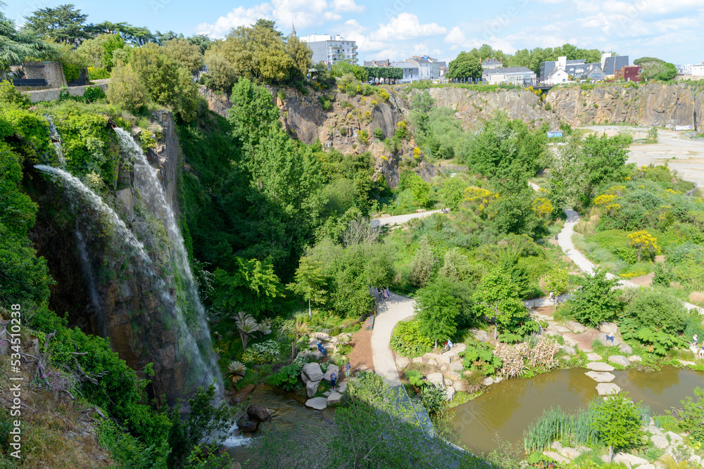 Cascade du jardin extraordinaire, Nantes