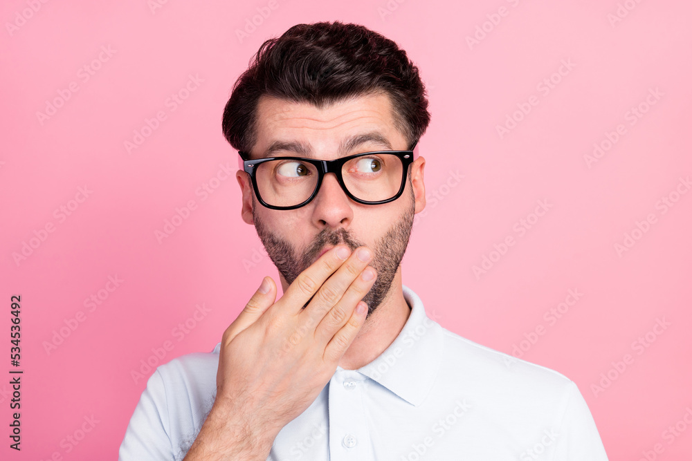 Photo of astonished man look interested empty space big black friday sale isolated on pink color background